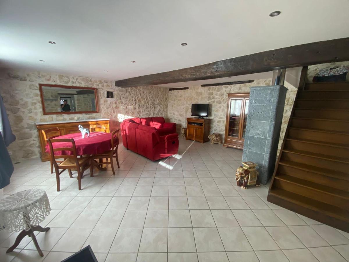 8 Personnes * Sainte-Croix-du-Mont